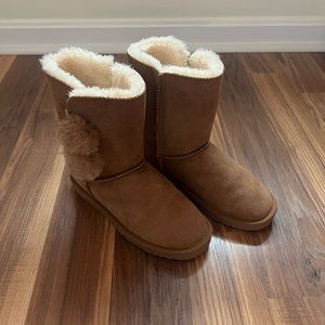 QUARTER LENGTH BROWN BOOTS